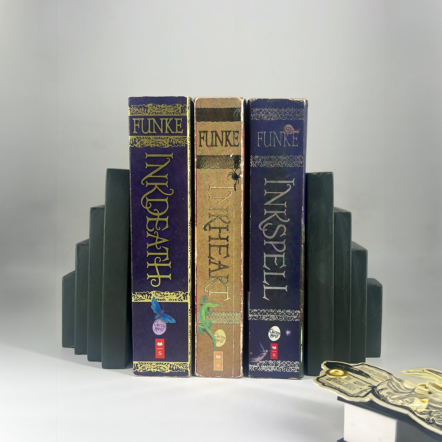 Reader's Nest | Bookends