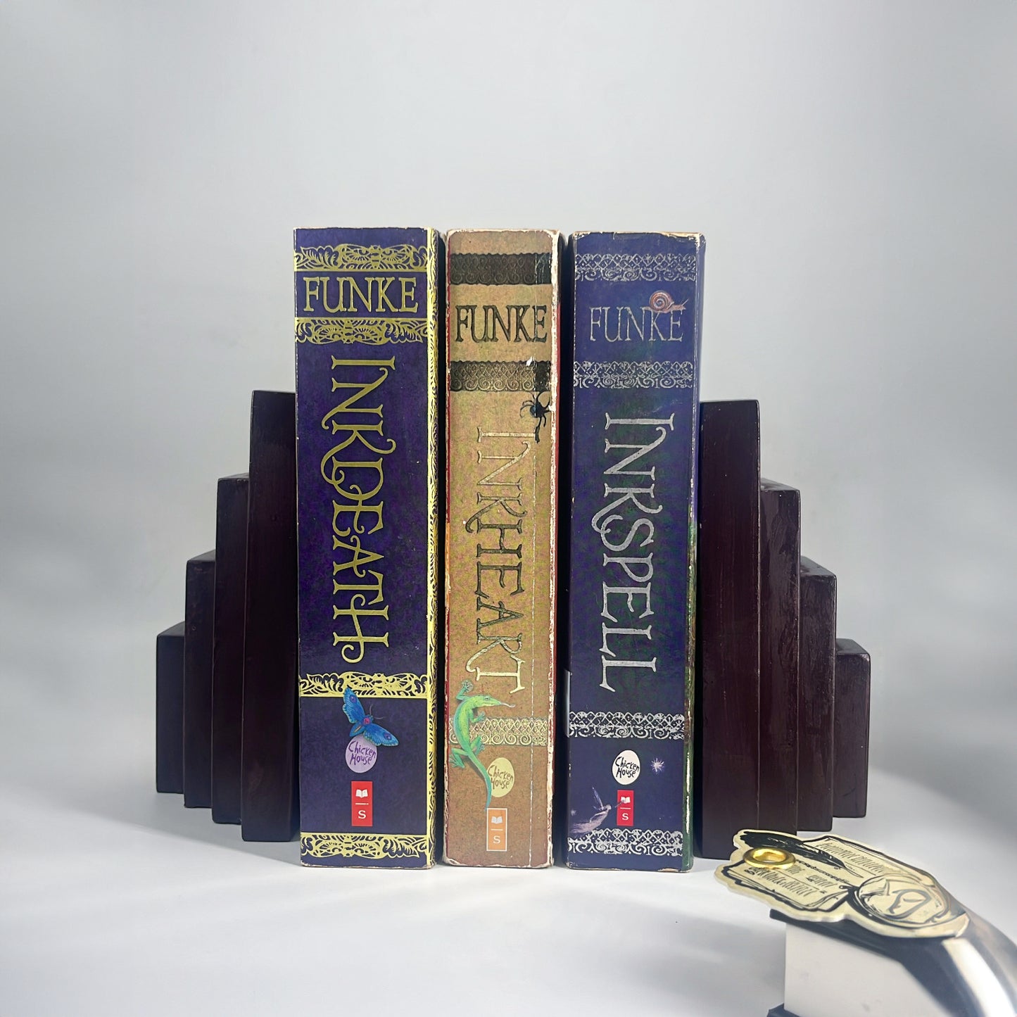 Reader's Nest | Bookends