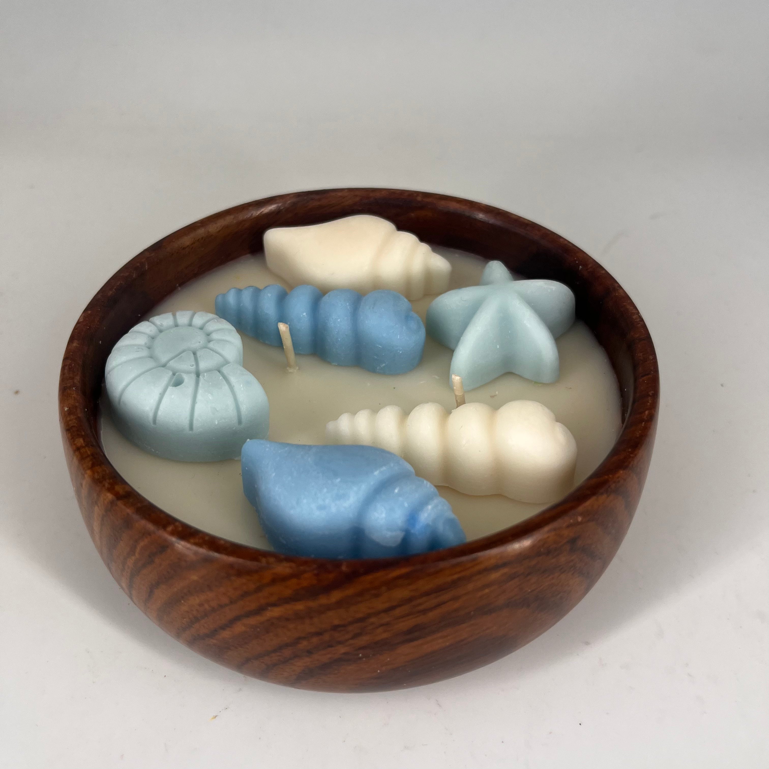 Wooden bowl with charms soy wax candle